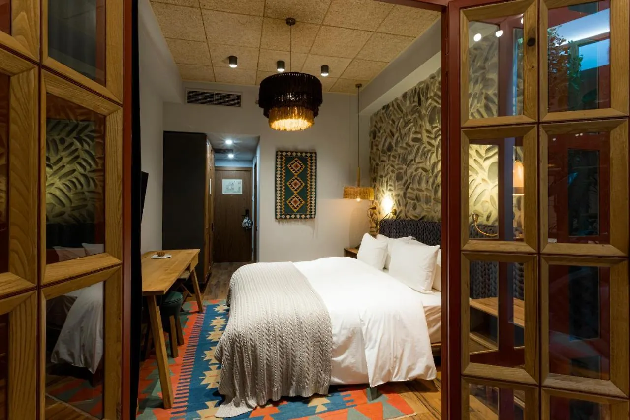 Khedi Hotel Тбилиси 4*,
